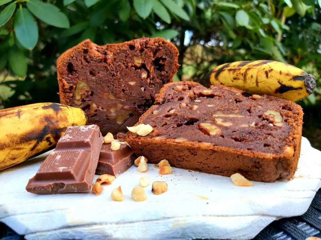 Bananenbrot - Brot mit Nüssen und Schokolade